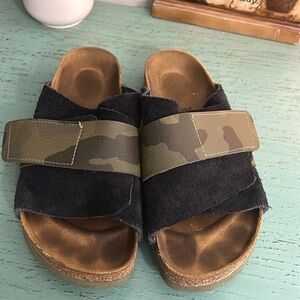 Birkenstock Sandals SZ 8